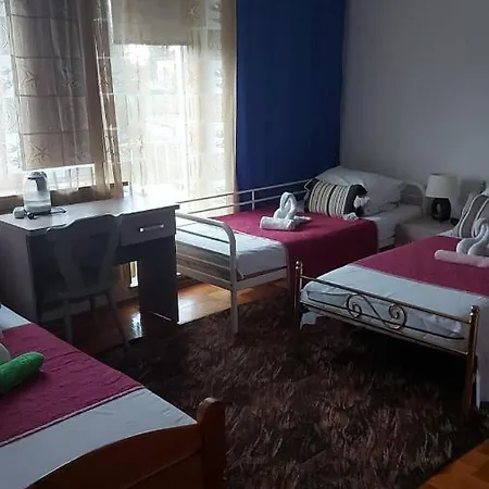 Guest house Hostel *